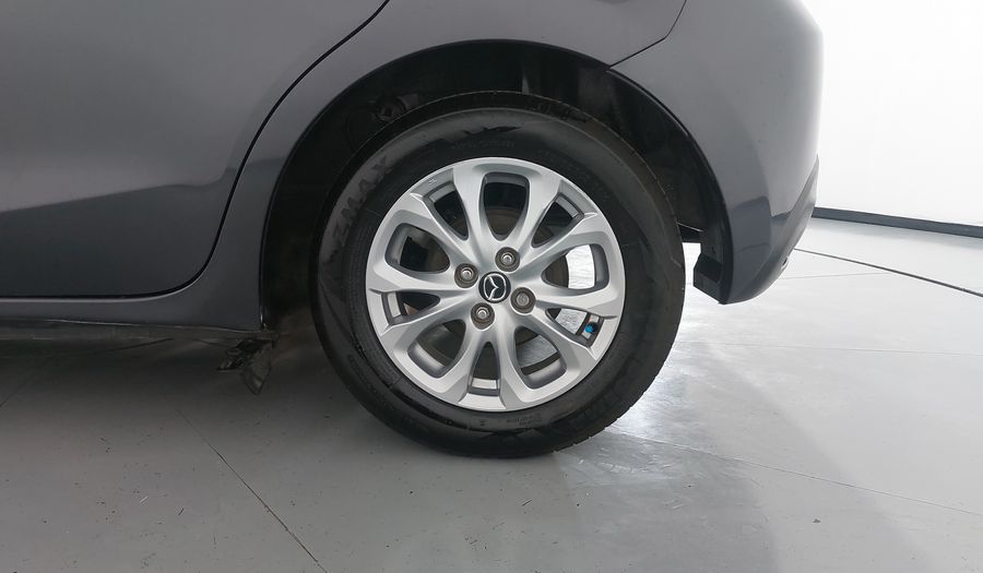 Mazda 2 1.5 I TOURING TM Hatchback 2016