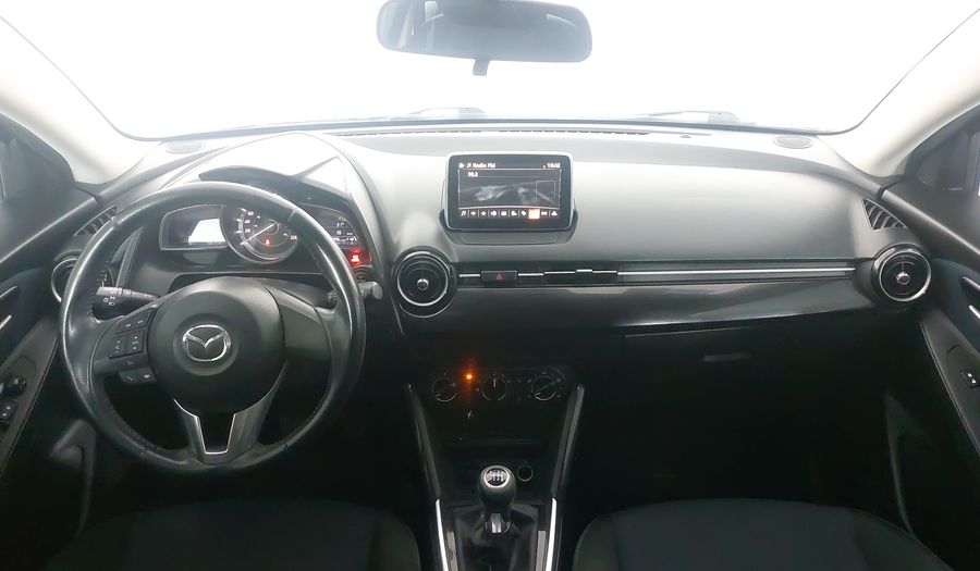 Mazda 2 1.5 I TOURING TM Hatchback 2016