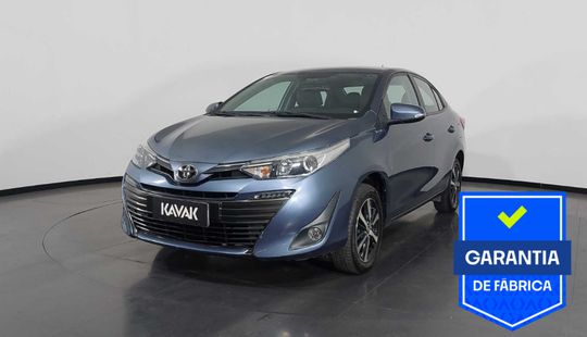 Toyota • Yaris