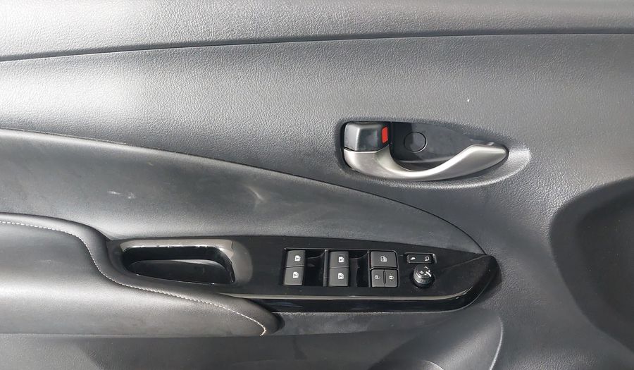Toyota Yaris SEDAN XLS CONNECT Sedan 2022