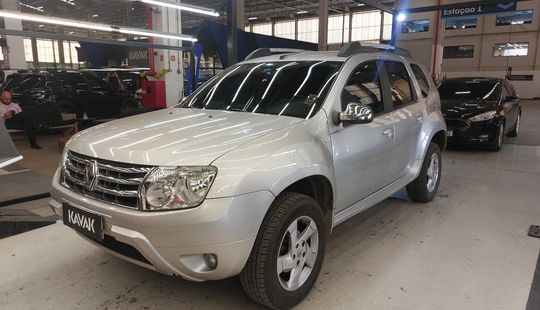 Renault • Duster