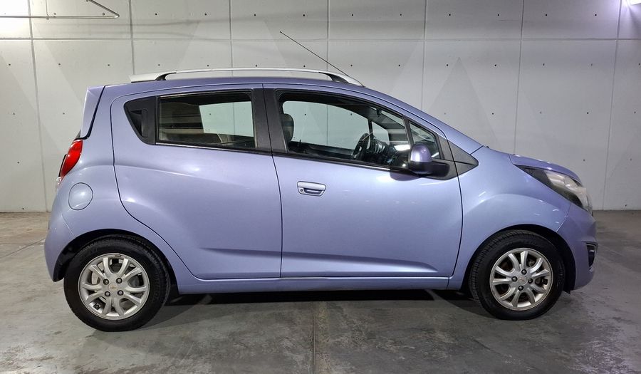 Chevrolet Spark 1.2 LTZ C MT Hatchback 2015