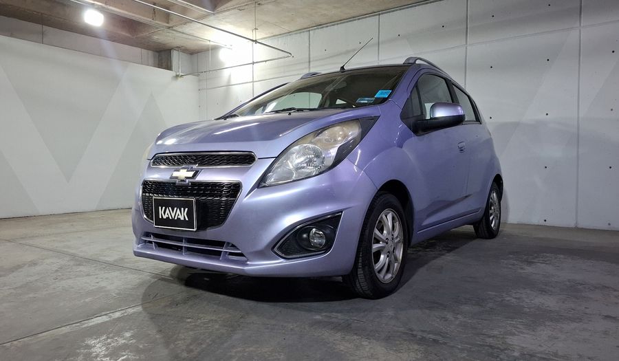 Chevrolet Spark 1.2 LTZ C MT Hatchback 2015