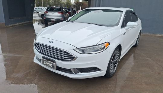 Ford • Fusion