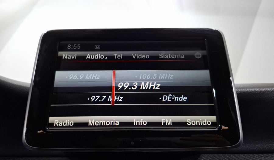 Mercedes Benz Clase A 1.6 180 CGI 7G-DCT Hatchback 2015