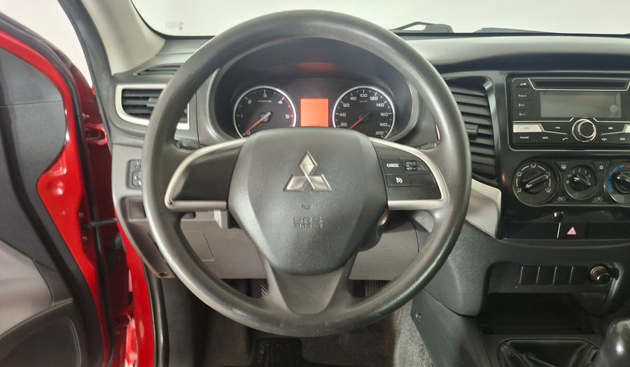 Mitsubishi L200 2.4 TD KATANA DC CR WF Pickup 2017