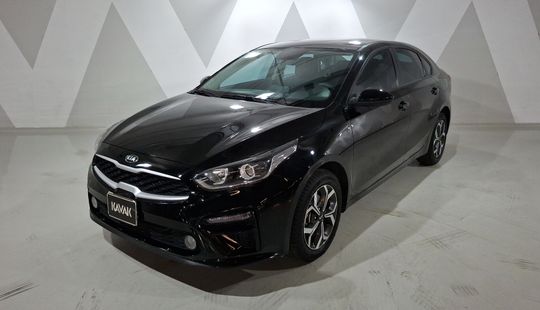 2020 • 45,866 km • Automático