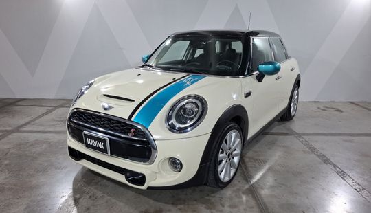 Mini • Cooper S