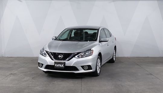 Nissan • Sentra