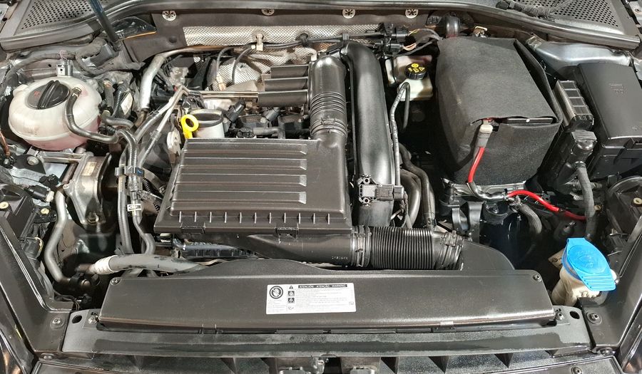 Volkswagen Golf 1.4 TSI COMFORTLINE DSG Hatchback 2015