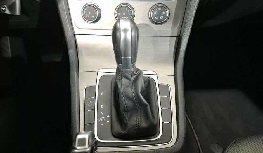 Volkswagen Golf 1.4 TSI COMFORTLINE DSG Hatchback 2015