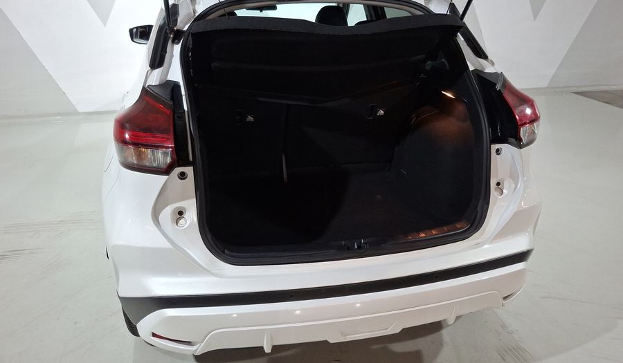 Nissan Kicks 1.6 PLATINUM LTS XTRONIC Suv 2023