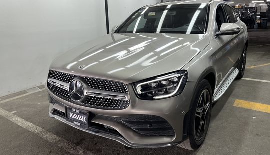 Mercedes Benz • Clase GLC
