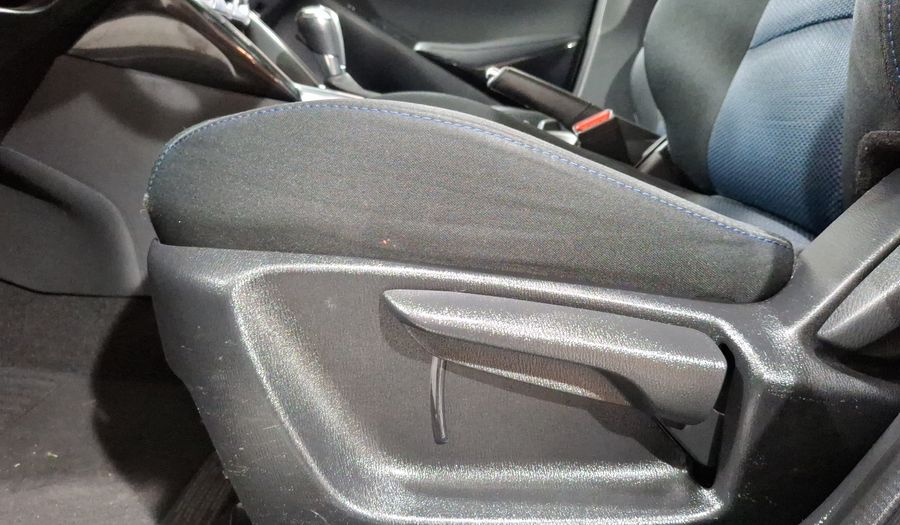 Toyota Yaris 1.5 R XLE AT Sedan 2016