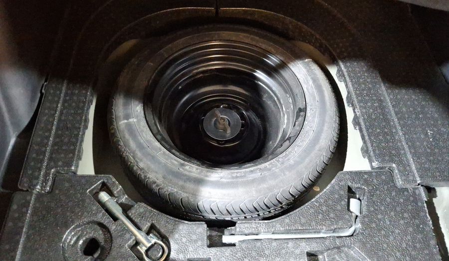 Toyota Yaris 1.5 R XLE AT Sedan 2016
