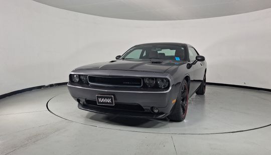 Dodge • Challenger