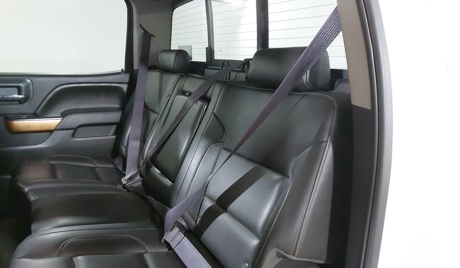 Chevrolet Cheyenne 5.3 2500 CHEYENNE CREW CAB C AT 4WD Pickup 2016