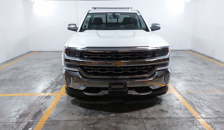 Chevrolet Cheyenne 5.3 2500 CHEYENNE CREW CAB C AT 4WD Pickup 2016