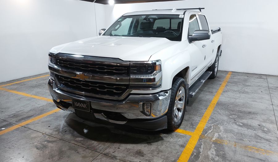Chevrolet Cheyenne 5.3 2500 CHEYENNE CREW CAB C AT 4WD Pickup 2016