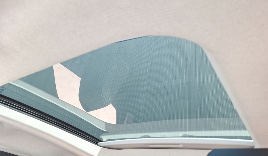 Citroen C4 1.2 PURETECH 130 AUTO SHINE Hatchback 2022