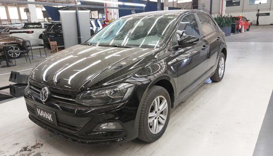 Volkswagen • Polo