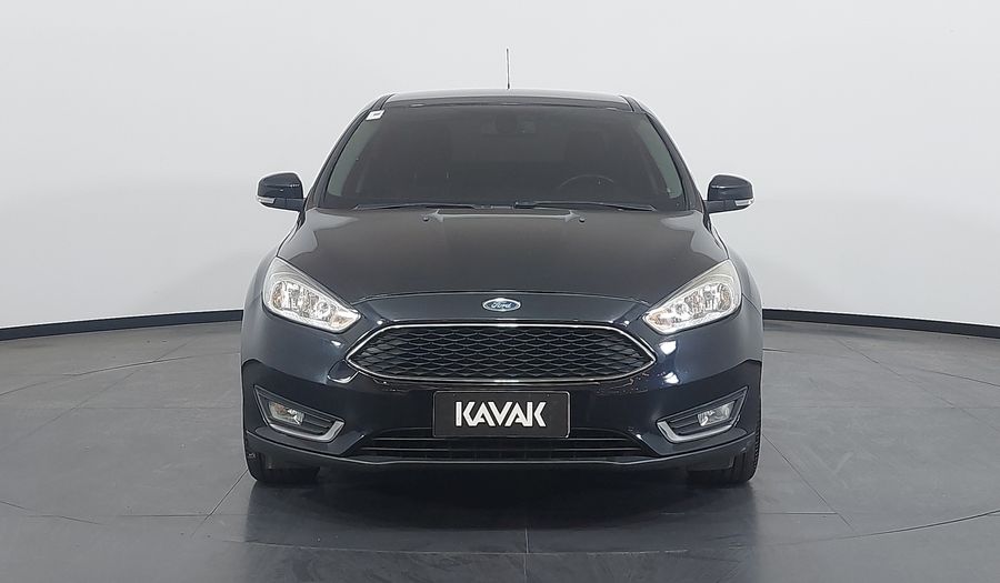 Ford Focus SE FASTBACK Sedan 2016