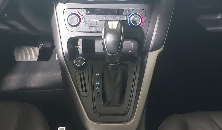 Ford Focus SE FASTBACK Sedan 2016