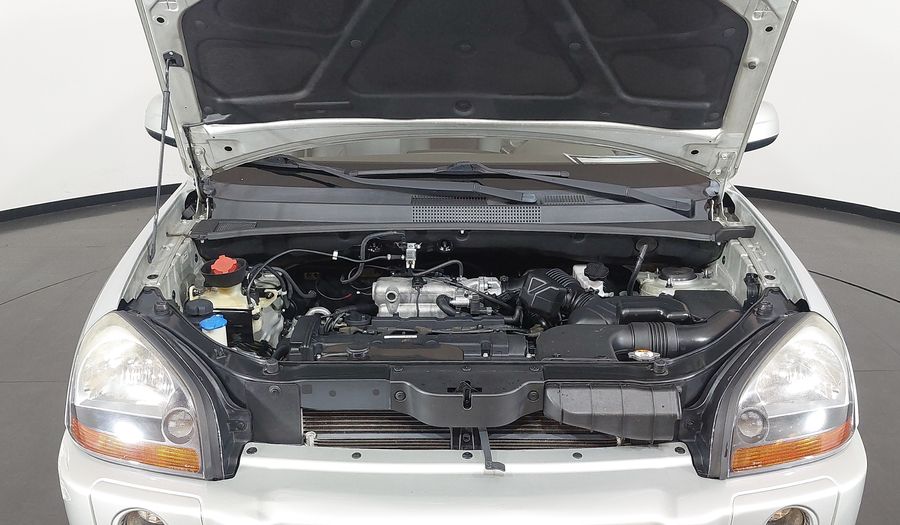 Hyundai Tucson MPFI GLS 2WD Suv 2014
