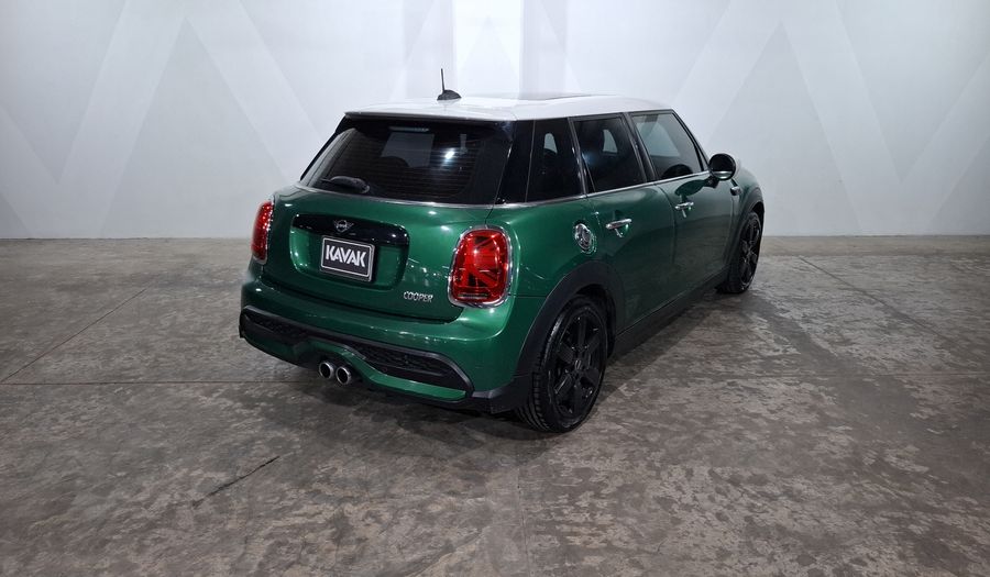 Mini Cooper S 2.0 COOPER CLASSIC DCT Hatchback 2022