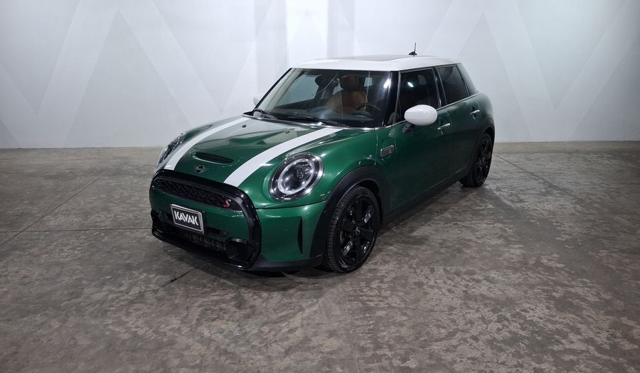 Mini Cooper S 2.0 COOPER CLASSIC DCT Hatchback 2022