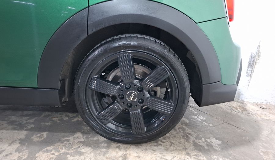 Mini Cooper S 2.0 COOPER CLASSIC DCT Hatchback 2022