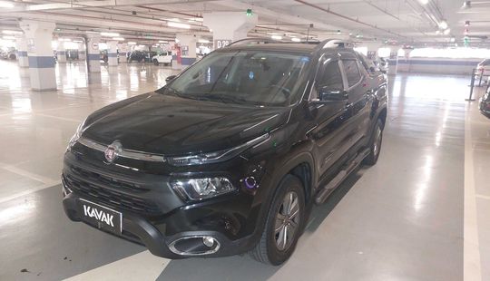 Fiat • Toro