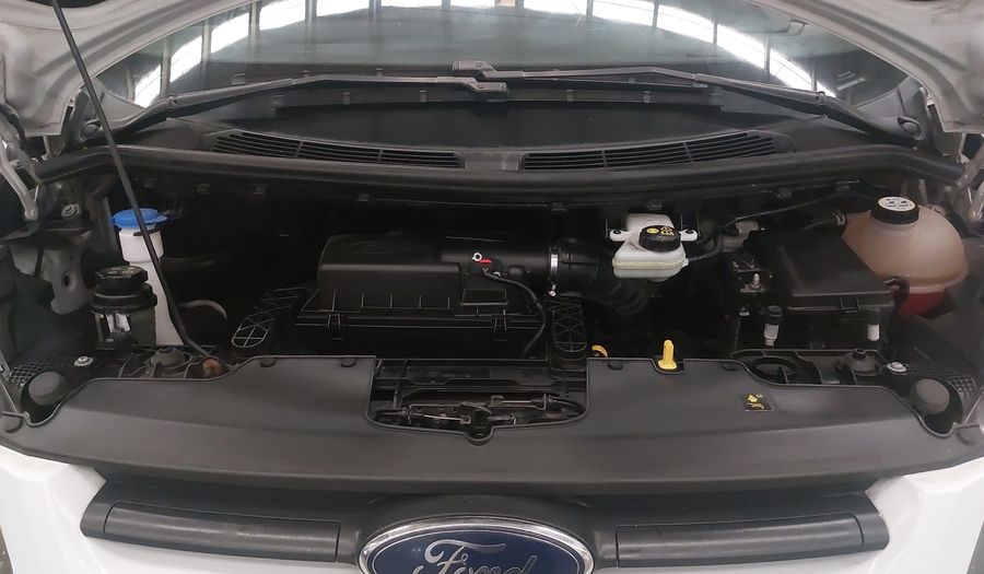 Ford Transit 2.2 VAN CORTA DIESEL AC 6VEL Van 2015