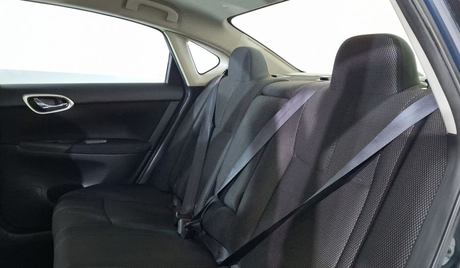 Nissan Sentra 1.8 ADVANCE CVT Sedan 2015