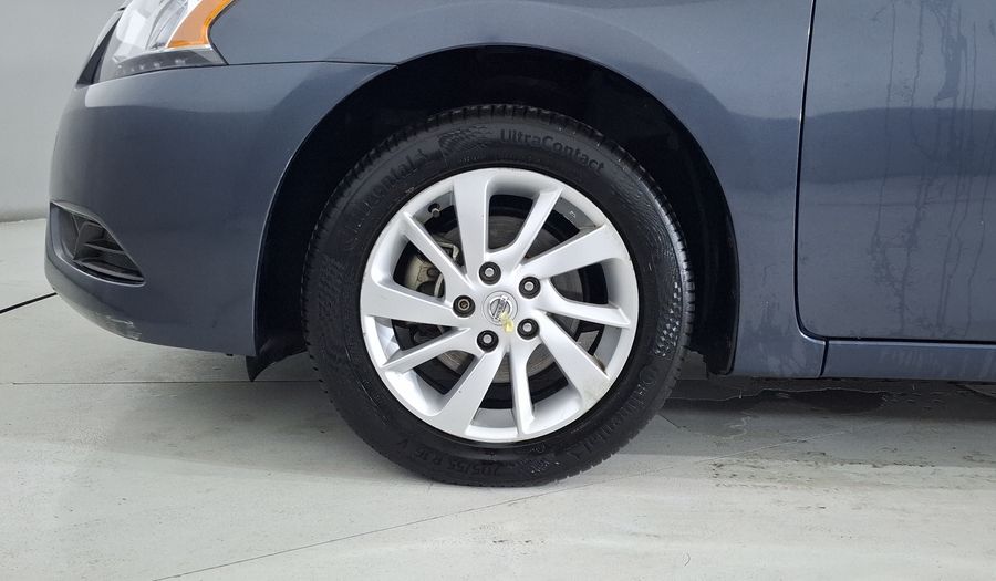 Nissan Sentra 1.8 ADVANCE CVT Sedan 2015
