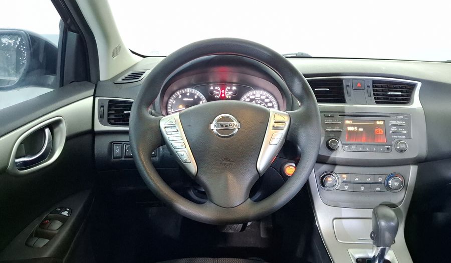 Nissan Sentra 1.8 ADVANCE CVT Sedan 2015