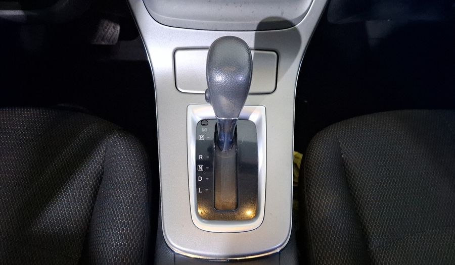Nissan Sentra 1.8 ADVANCE CVT Sedan 2015