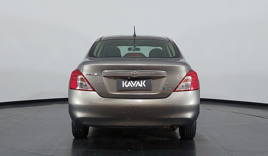 Nissan Versa S Sedan 2013