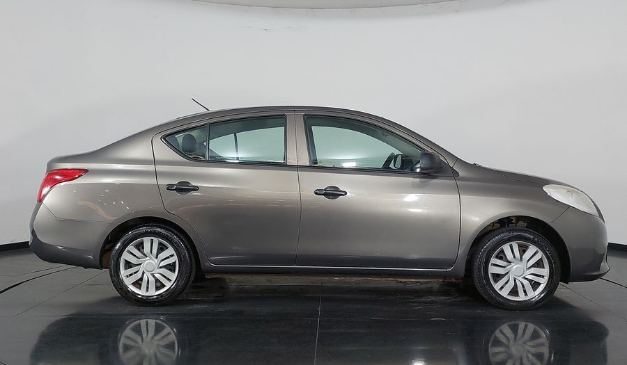 Nissan Versa S Sedan 2013