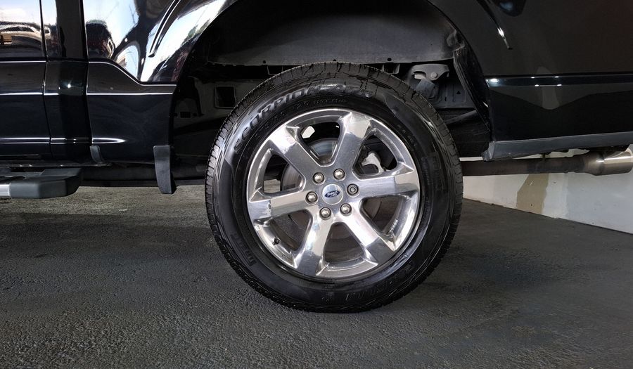 Ford Lobo 3.5 LOBO LARIAT CREW CAB AUTO 4WD Pickup 2023