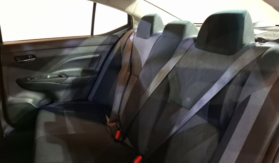Nissan Versa 1.6 ADVANCE CVT Sedan 2024