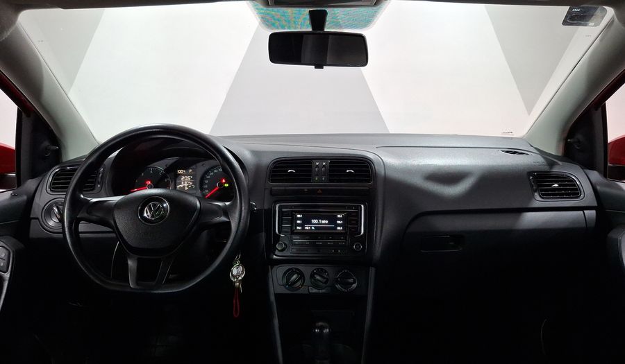 Volkswagen Vento 1.6 COMFORTLINE TIPTRONIC Sedan 2018