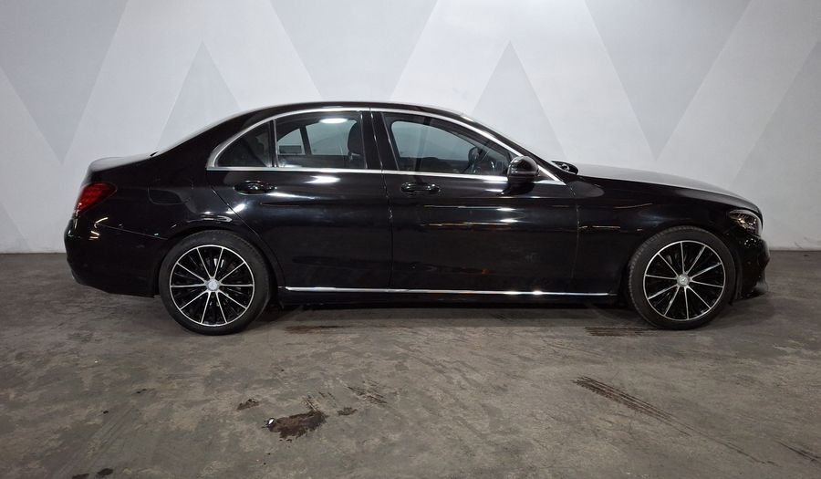 Mercedes Benz Clase C 1.5 MHEV 200 SPORT AUTO Sedan 2019