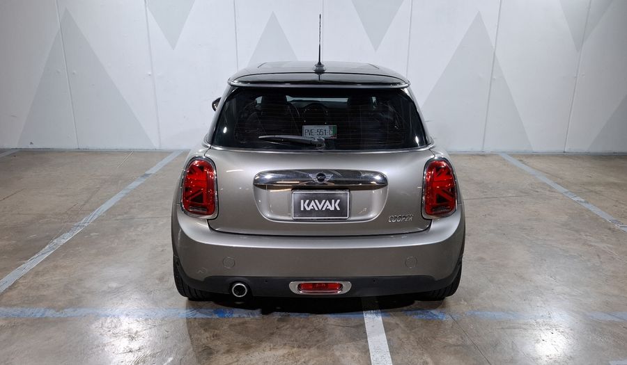 Mini Cooper 1.5 COOPER PEPPER DCT Hatchback 2019