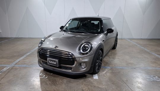 Mini • Cooper