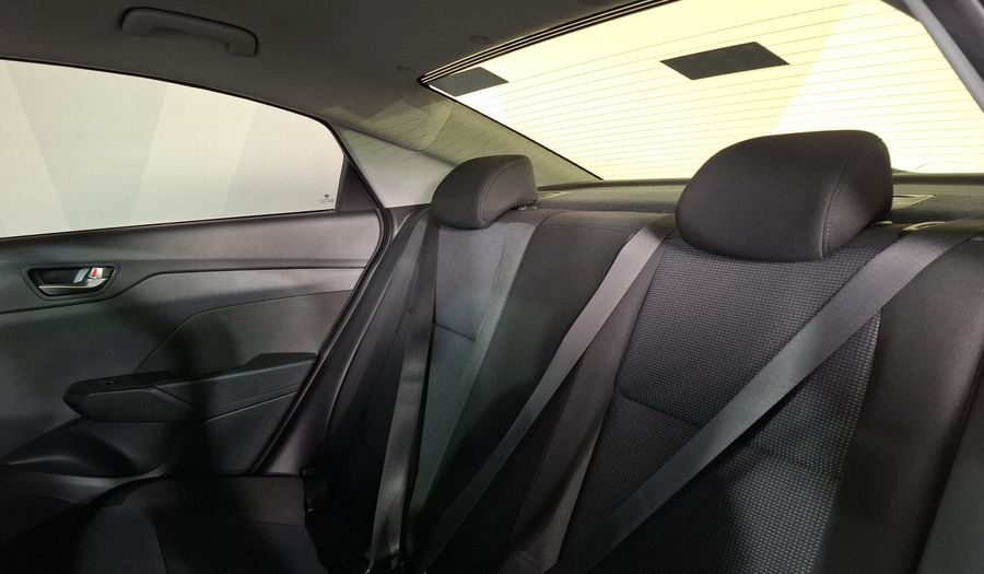 Hyundai Accent 1.6 GL MID Sedan 2022