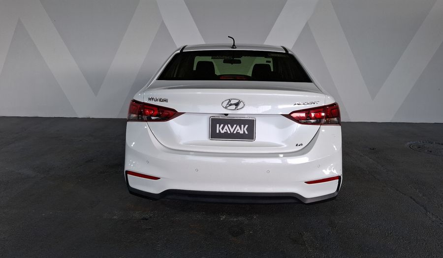 Hyundai Accent 1.6 GL MID Sedan 2022