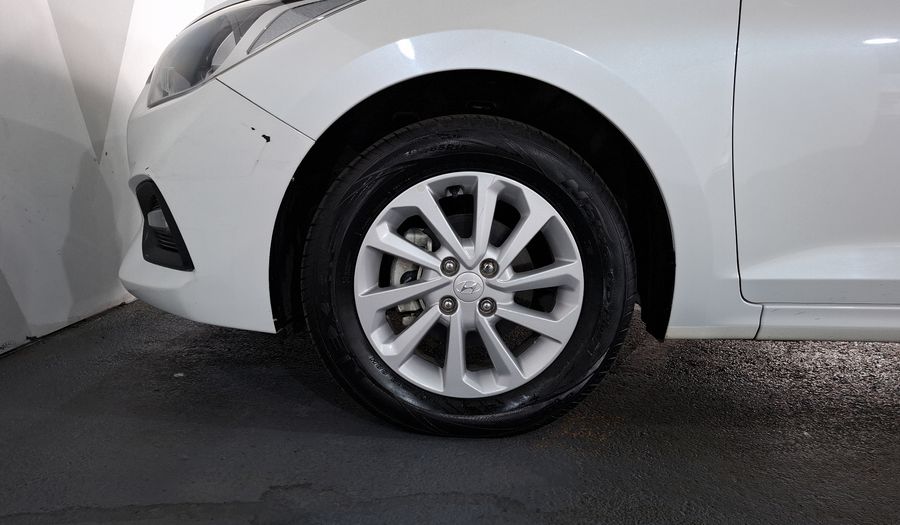 Hyundai Accent 1.6 GL MID Sedan 2022