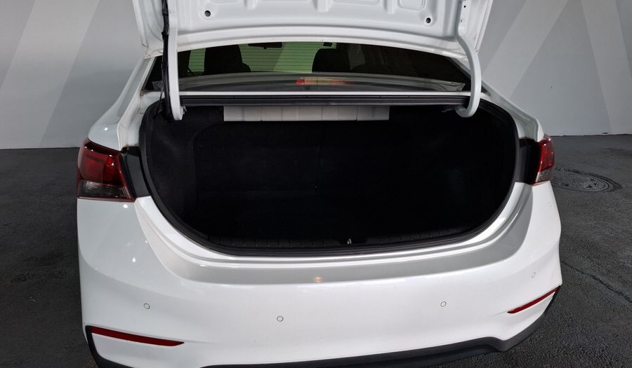 Hyundai Accent 1.6 GL MID Sedan 2022
