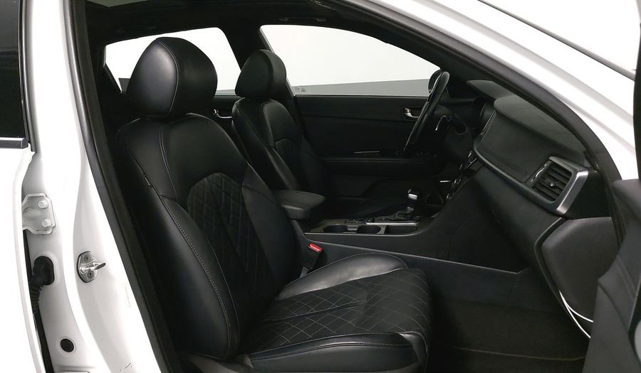 Kia Optima 2.0 TURBO GDI SXL AT Sedan 2016